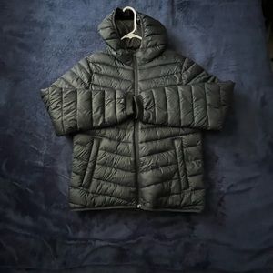 Hollister puffer jacket